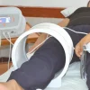 Magnetoterapia: Dispositivo aplicando campos magnéticos